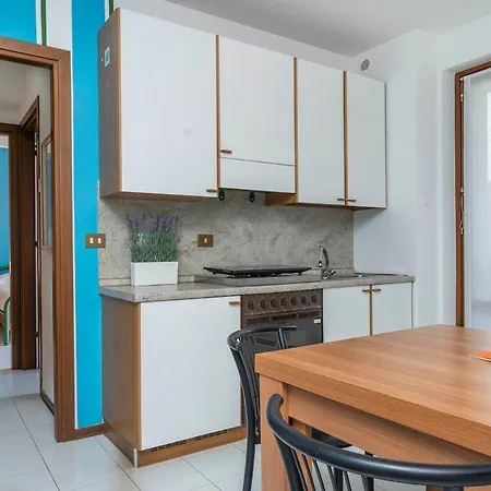 Le Mandarine - One Bedroom Udine