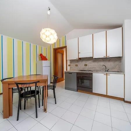 Le Mandarine - One Bedroom Lejlighed *